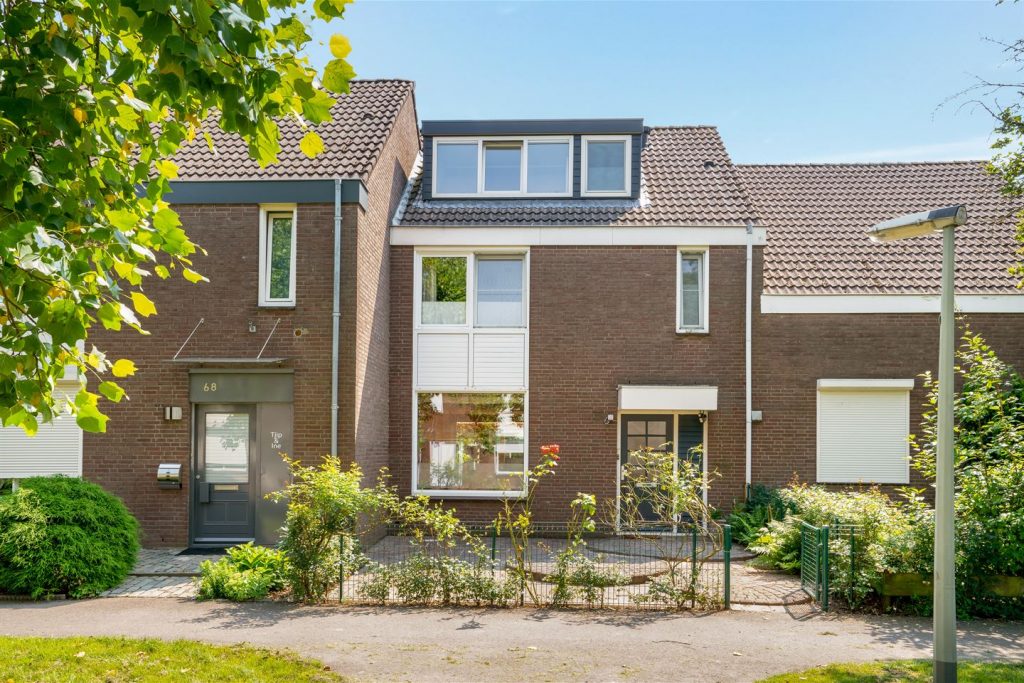 Bricknet - Woonhuis - Koop - Gentiaanhof 66 6043 WK Roermond Limburg