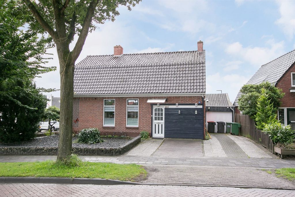Bricknet - Woonhuis - Koop - Bovenburen 201 b 9675 HE Winschoten Groningen