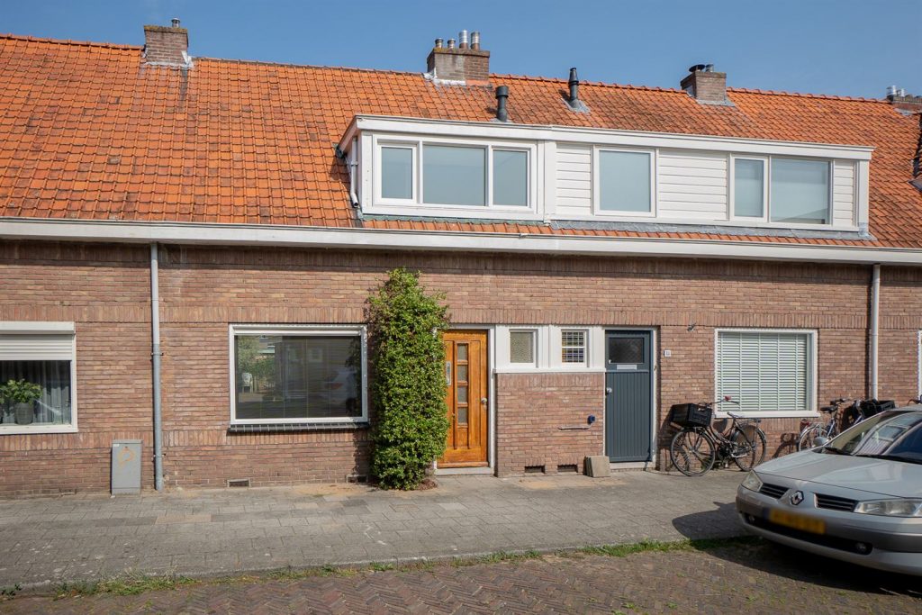 Bricknet - Woonhuis - Koop - De Ruyterstraat 86 8023 TV Zwolle Overijssel