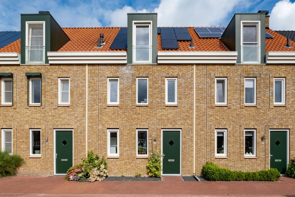 Bricknet - Woonhuis - Koop - It Bynt 14 8941 AA Leeuwarden Friesland