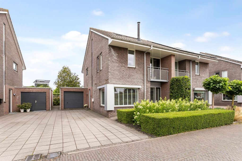 Bricknet - Woonhuis - Koop - Duukelaar 42 8802 DL Franeker Friesland