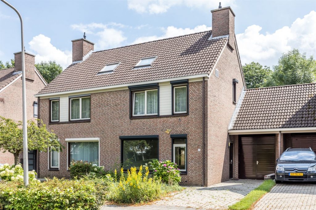 Bricknet - Woonhuis - Koop - Willem van Gelre-Gulikstraat 33 6137 HA Sittard Limburg