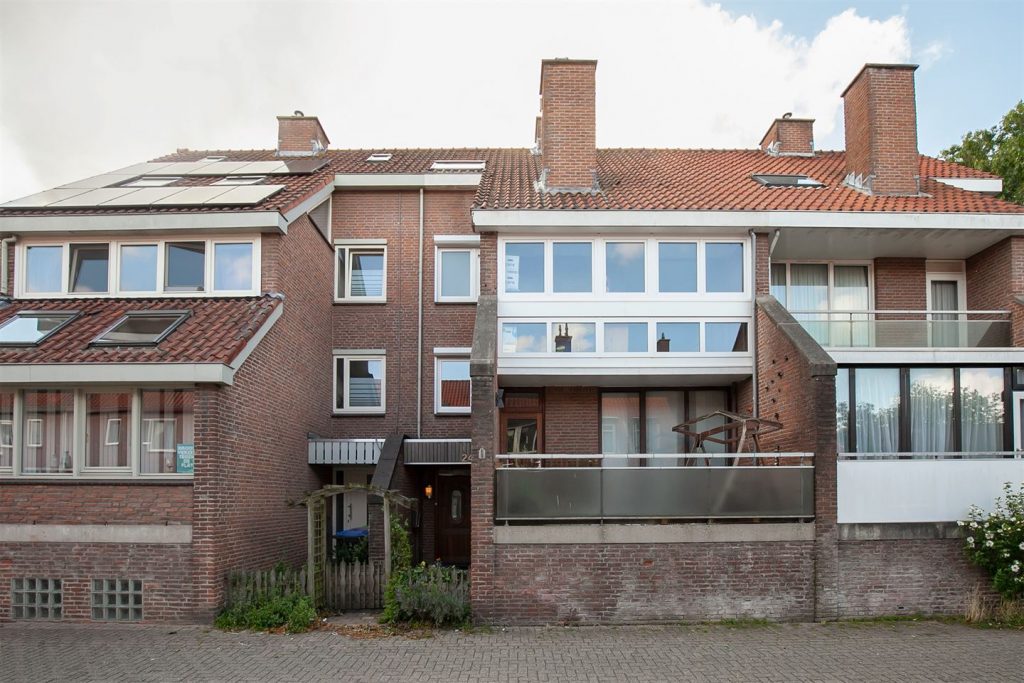 Bricknet - Woonhuis - Koop - Vlinderveen 244 3205 EJ Spijkenisse Zuid-Holland