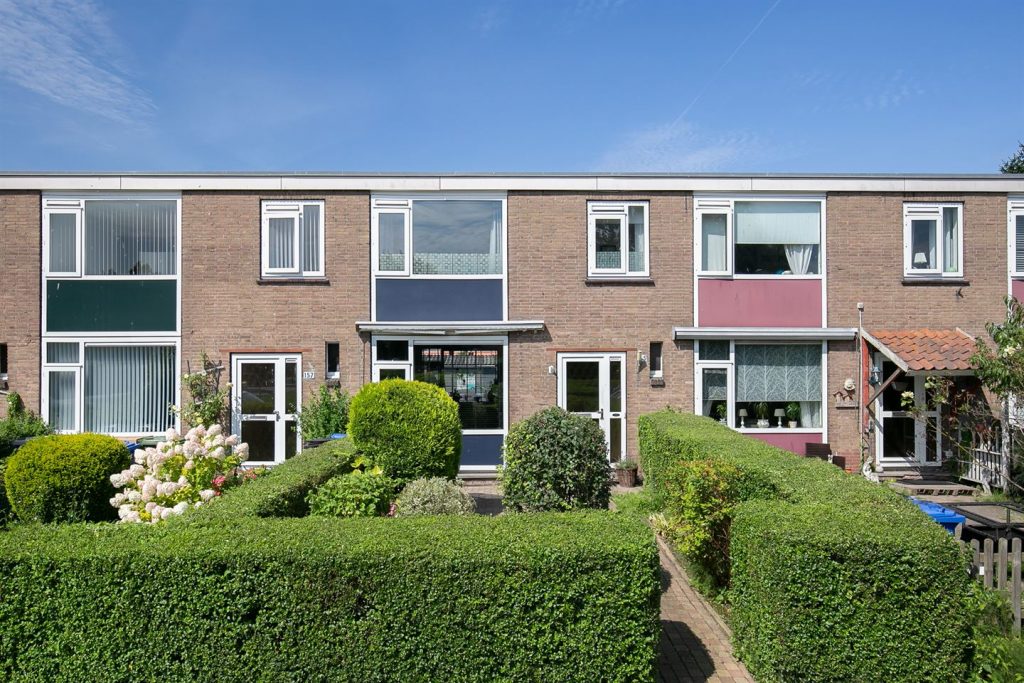 Bricknet - Woonhuis - Koop - Othelloweg 155 3194 GR Hoogvliet Rotterdam Zuid-Holland