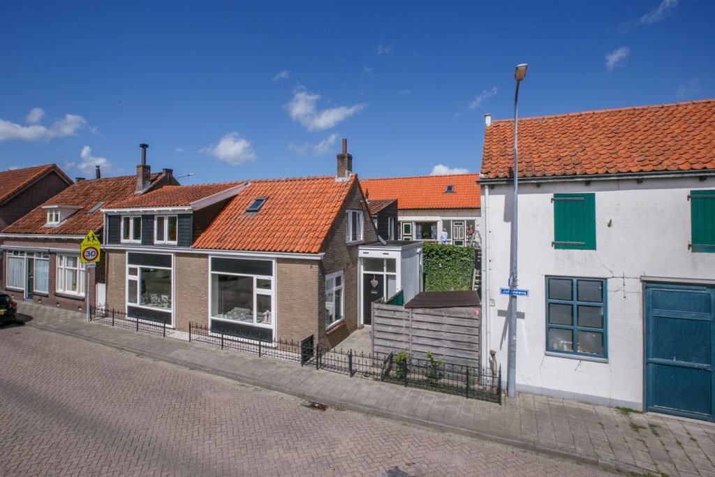 Bricknet - Woonhuis - Koop - Julianaweg 19 3248 AM Melissant Zuid-Holland