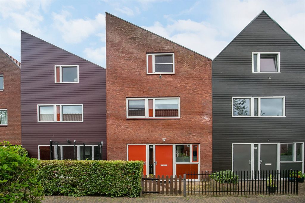 Bricknet - Woonhuis - Koop - Oeverwallaan 43 2498 BV Den Haag Zuid-Holland
