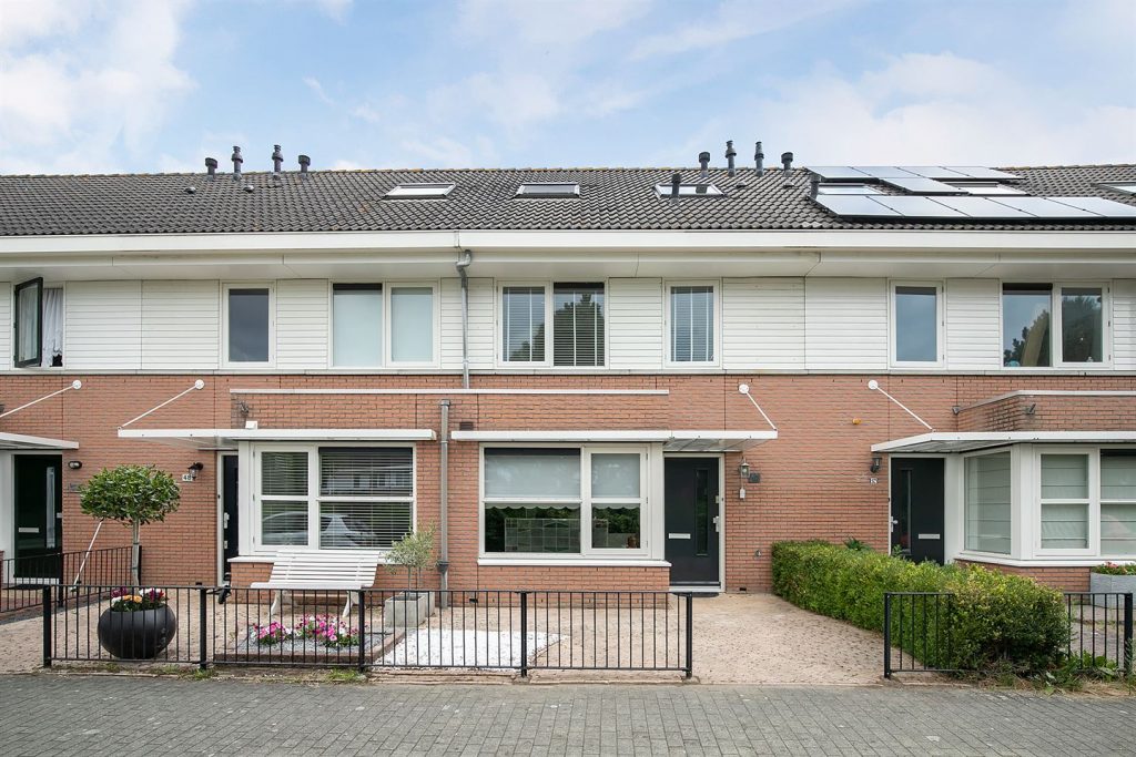 Bricknet - Woonhuis - Koop - Paganiniplantsoen 50 2151 GH Nieuw-Vennep Noord-Holland
