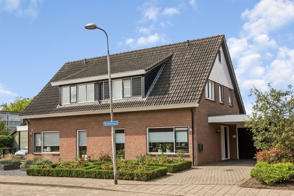 Bricknet - Woonhuis - Koop - Bretelerstraat 6 7496 PP Hengevelde Overijssel