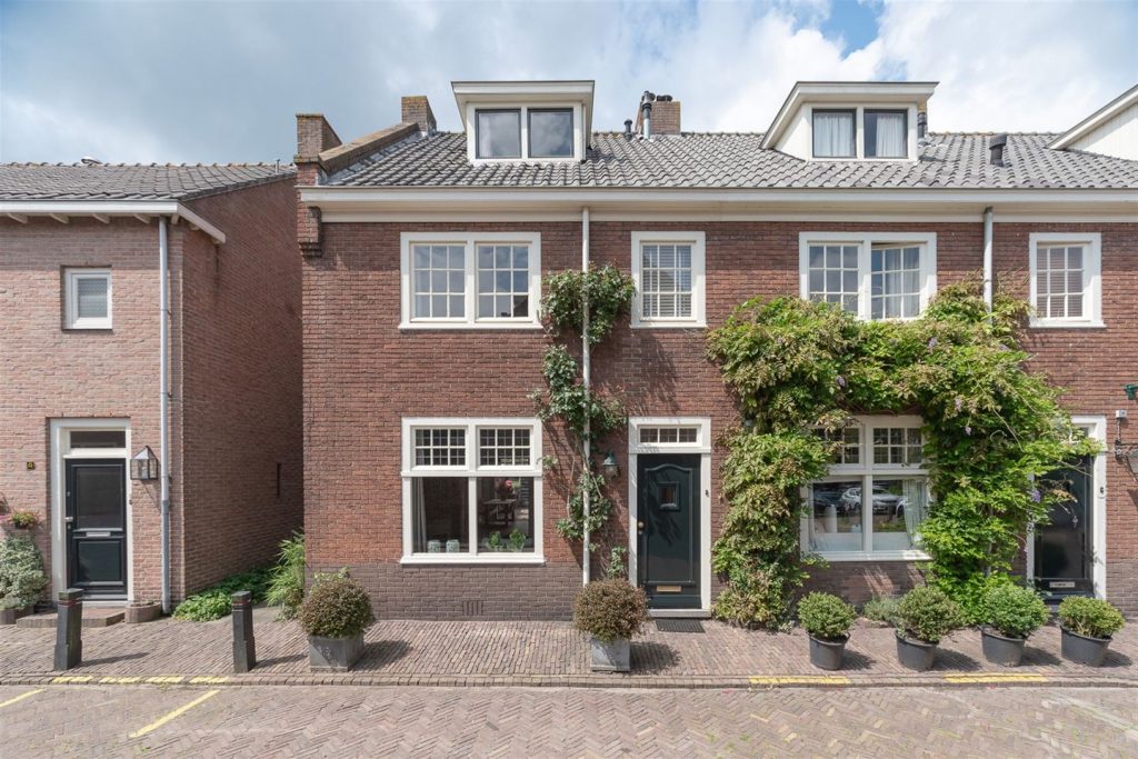 Bricknet - Woonhuis - Koop - Beijert 2 1411 RB Naarden Noord-Holland