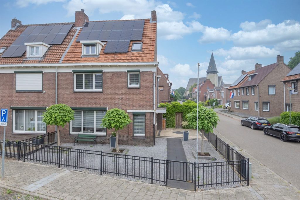 Bricknet - Woonhuis - Koop - Sint Hubertusstraat 34 6471 ES Eygelshoven Limburg