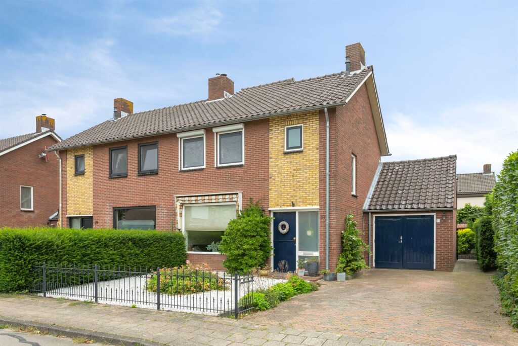 Bricknet - Woonhuis - Koop - Irenestraat 31 6851 KX Huissen Gelderland