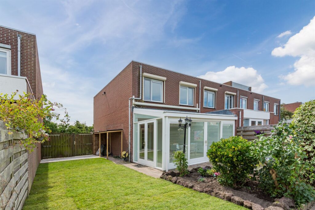 Bricknet - Woonhuis - Koop - Tuinstee 53 1446 HG Purmerend Noord-Holland