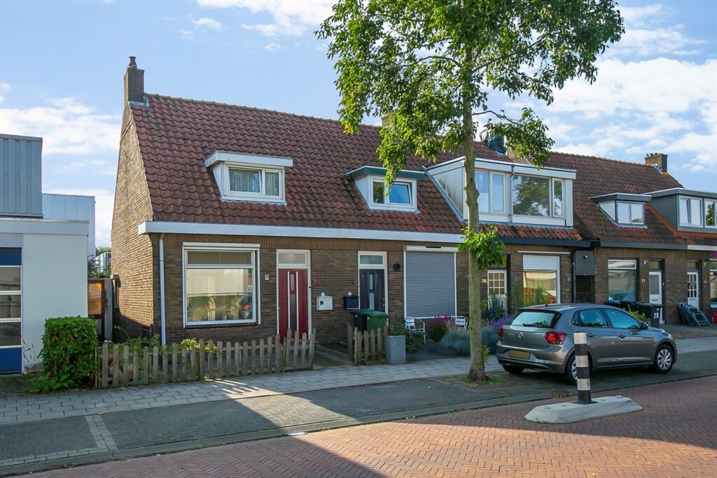Bricknet - Woonhuis - Koop - Oude Medelsestraat 34 4005 EK Tiel Gelderland