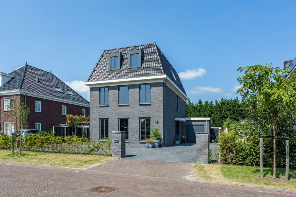 Bricknet - Woonhuis - Koop - Ripprantsweijde 16 1704 MR Heerhugowaard Noord-Holland