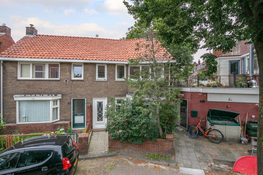 Bricknet - Woonhuis - Koop - Accamastraat 35 8921 EP Leeuwarden Friesland