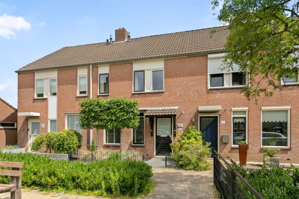 Bricknet - Woonhuis - Koop - Kastanjelaan 26 4921 CJ Made Noord-Brabant