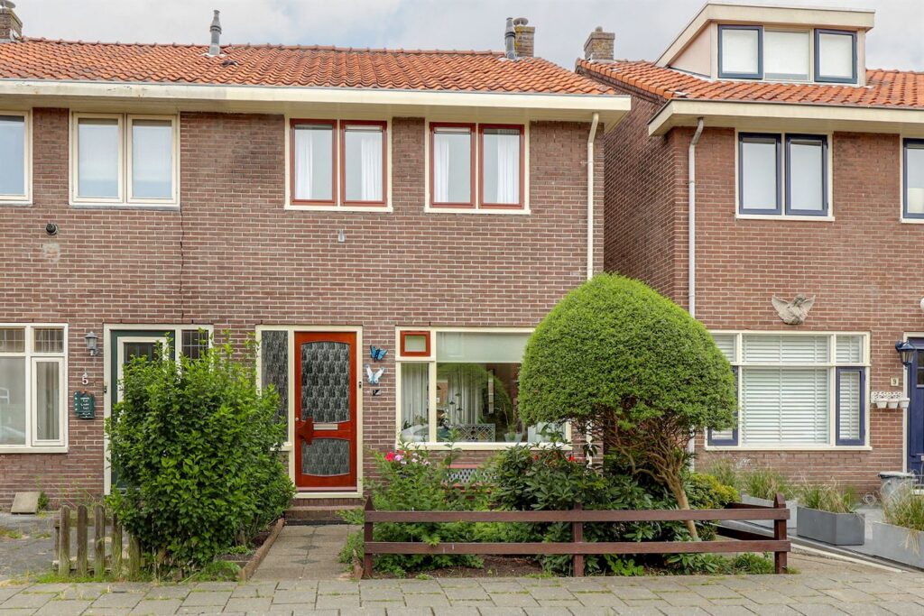 Bricknet - Woonhuis - Koop - Meidoornlaan 7 1544 AX Zaandijk Noord-Holland