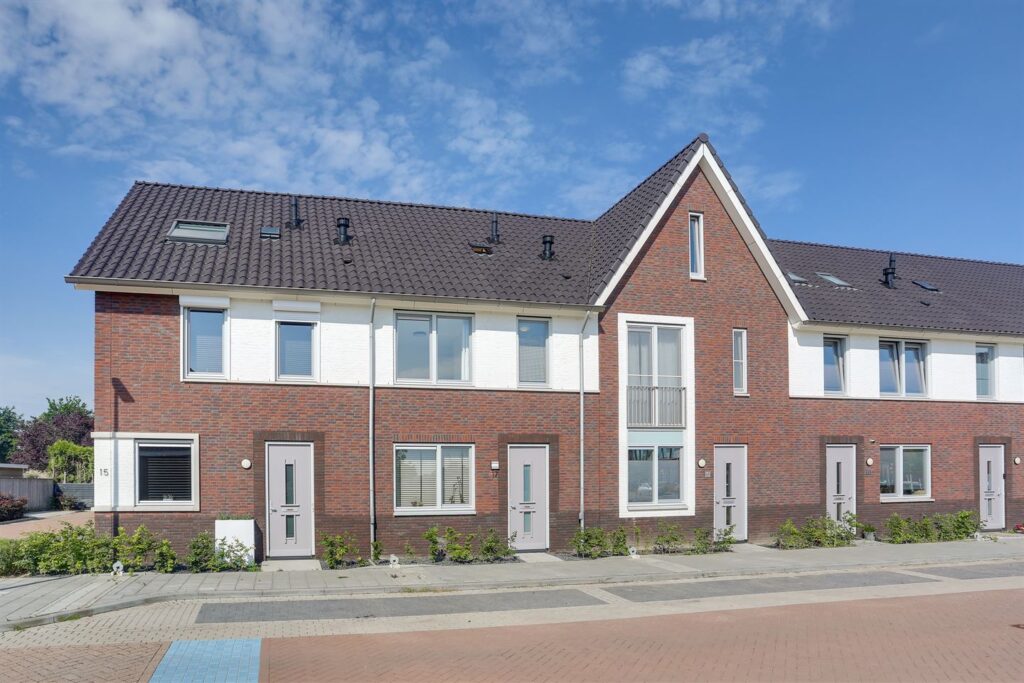 Bricknet - Woonhuis - Koop - Klompenmakershof 17 5334 KK Velddriel Gelderland