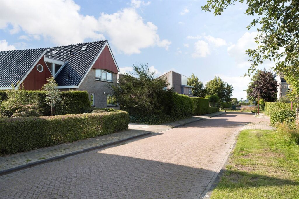 Bricknet - Woonhuis - Koop - Lantingawerf 15 8651 HA IJlst Friesland