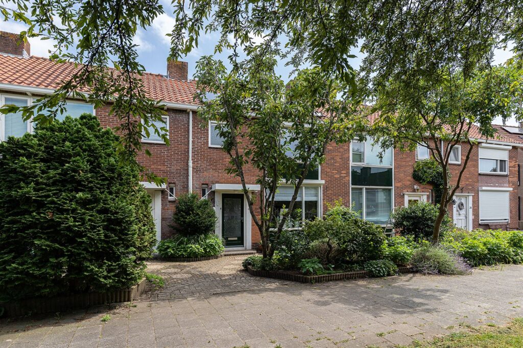 Bricknet - Woonhuis - Koop - Willem Kloosweg 35 3362 TX Sliedrecht Zuid-Holland
